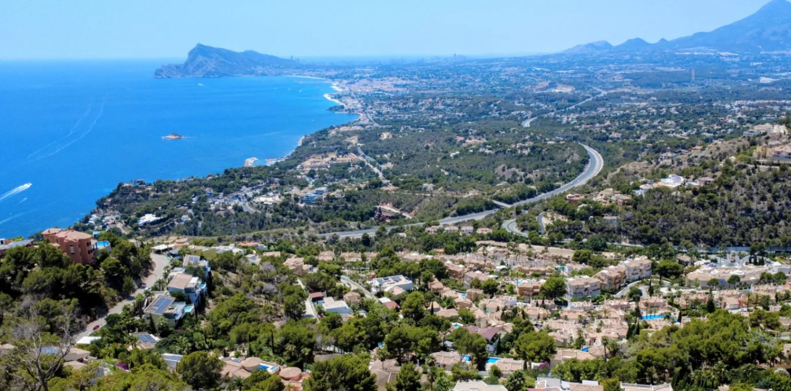 Villa Nereidas - Colección Exclusiva de 10 Villas Adosadas con Vistas Panorámicas en Altea