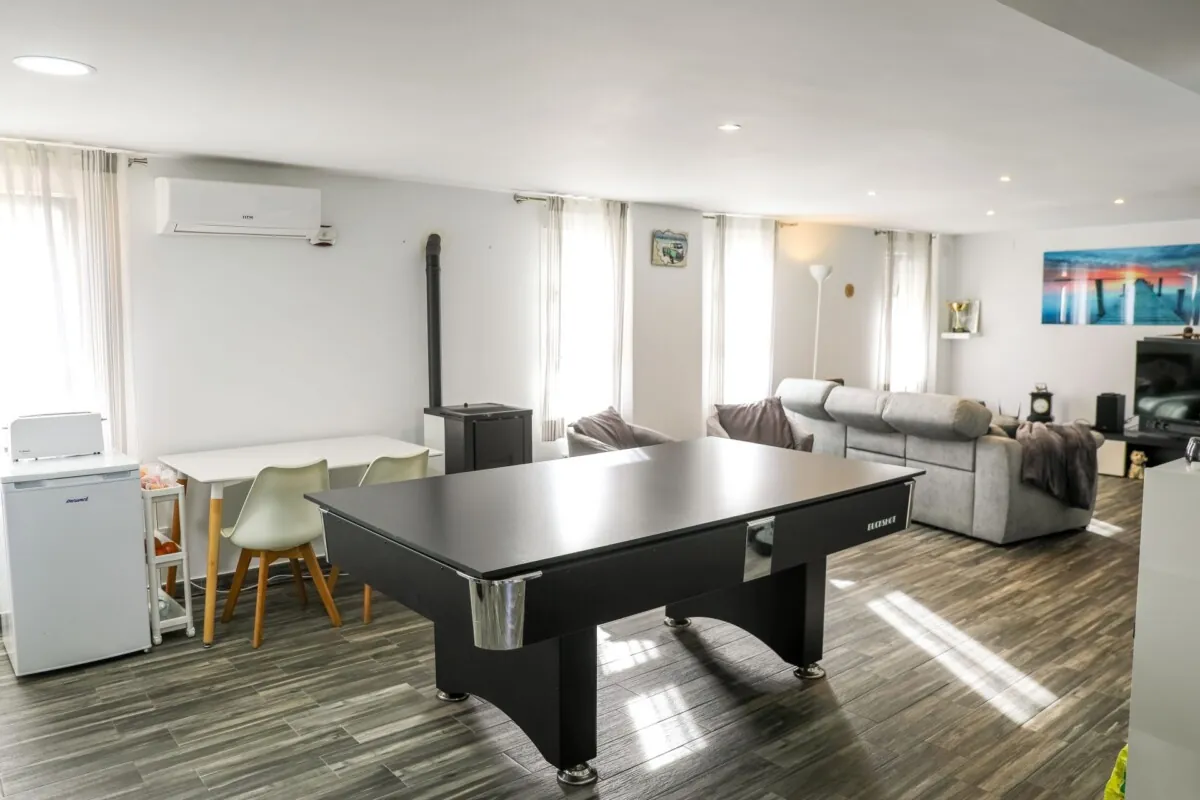 Venta. Casa de pueblo en Jávea