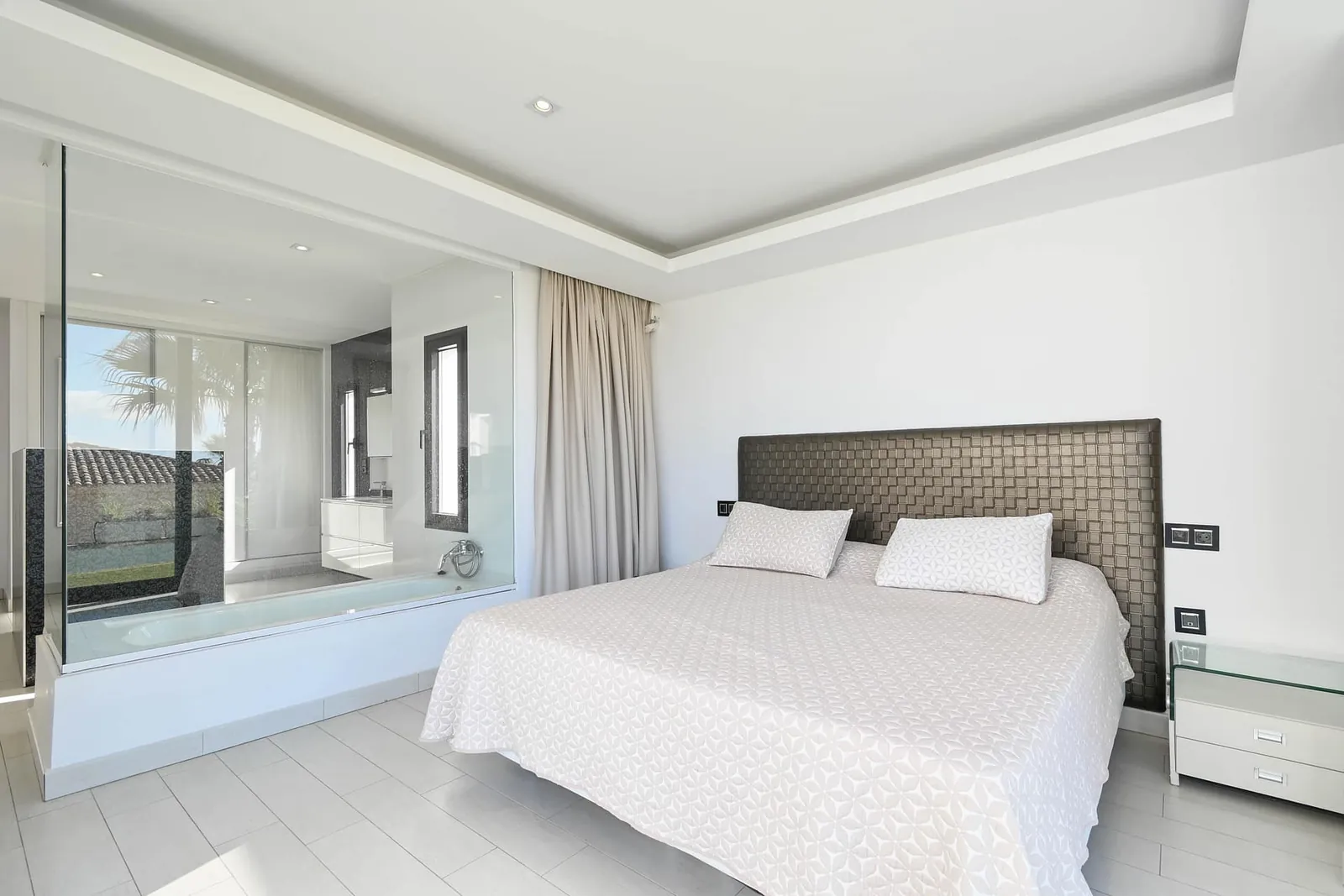 Venta. Chalet/Villa en Altea