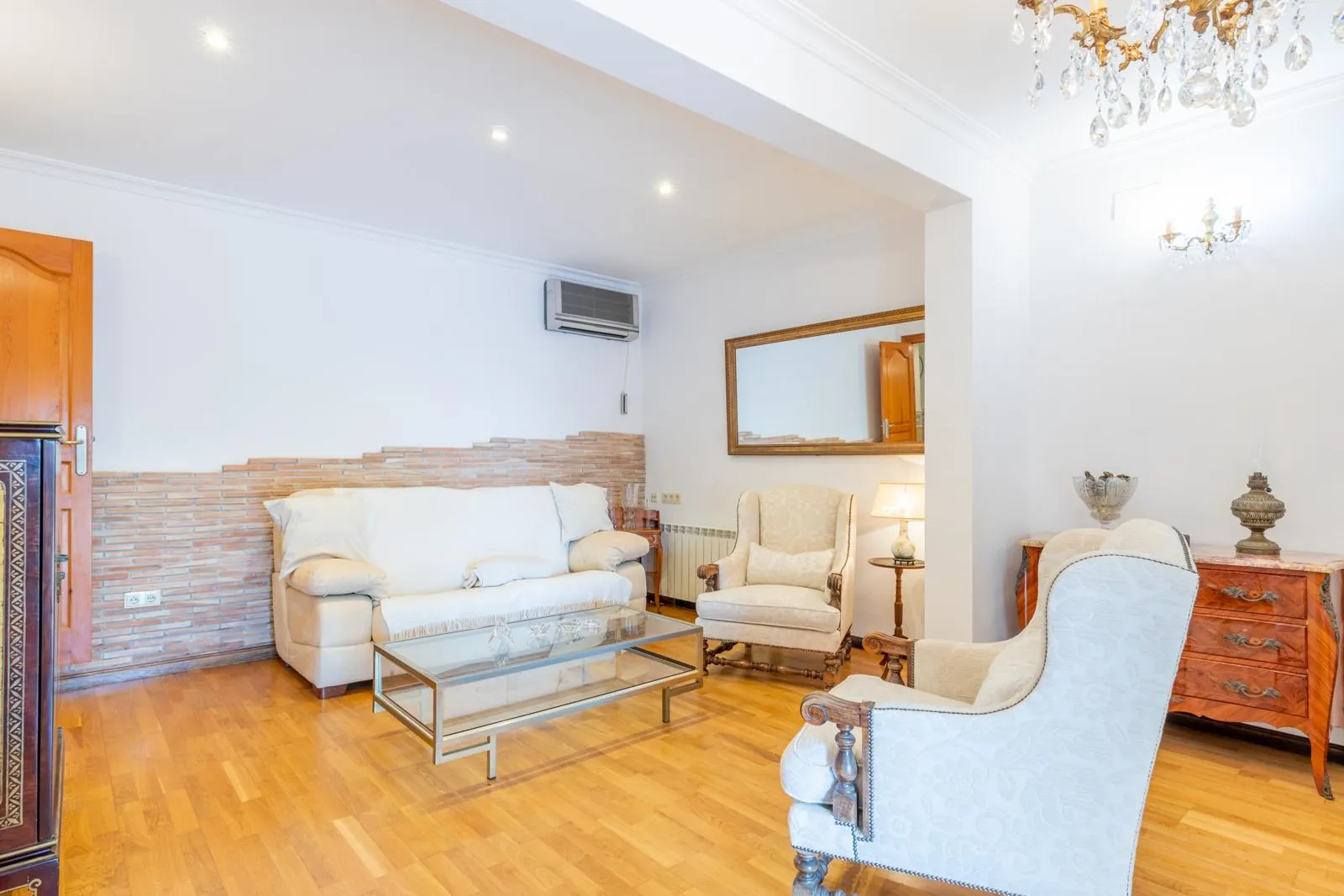 Venta. Villa/Chalet en Moraira