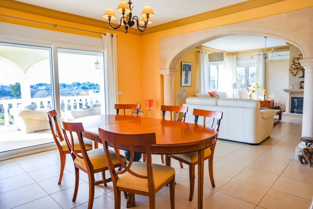 Venta. Chalet/Villa en Jávea