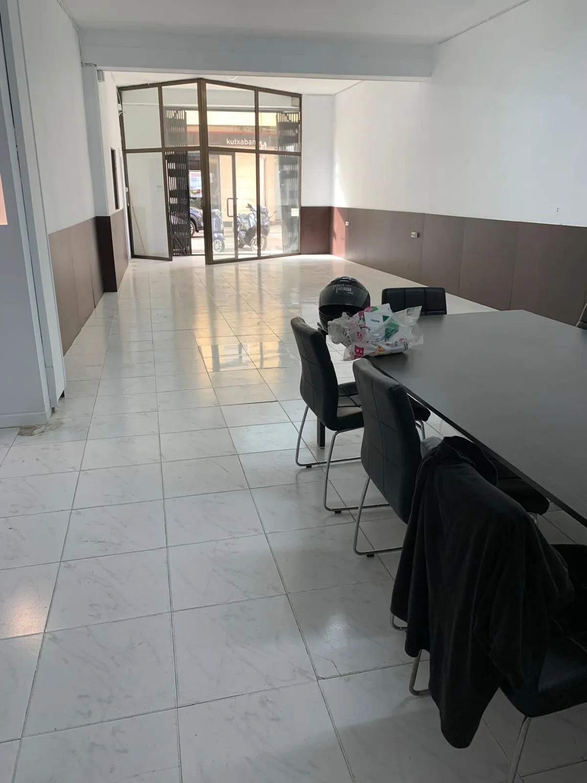 Local comercial en el centro de Dénia – Ideal para tu negocio