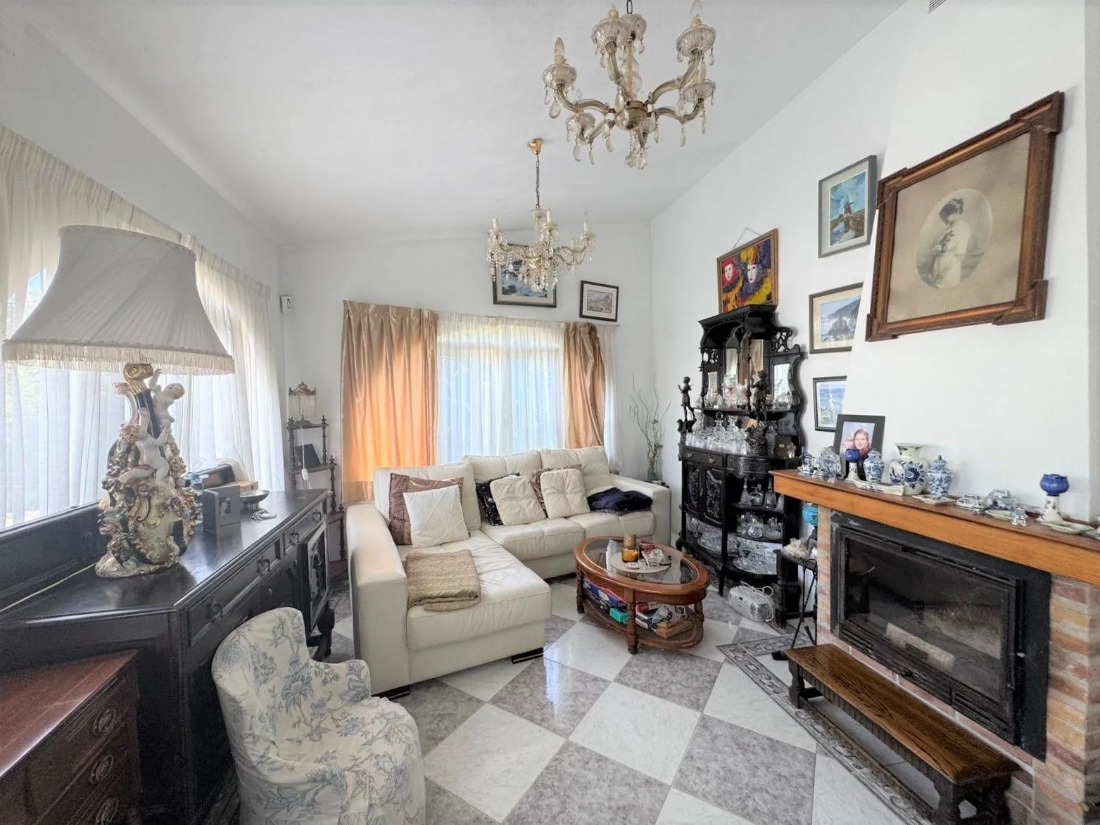 Casa independiente en zona Troya, Dénia