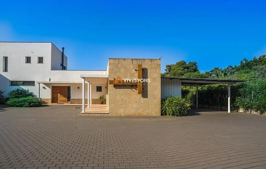 Villa moderna excelentemente ubicada a los pies del Montgó, Jávea