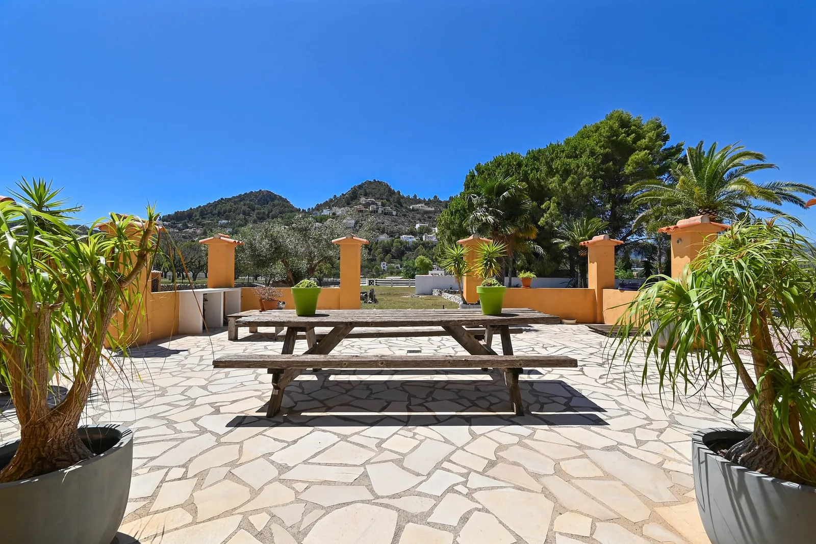 Venta. Chalet/Villa en Pedreguer