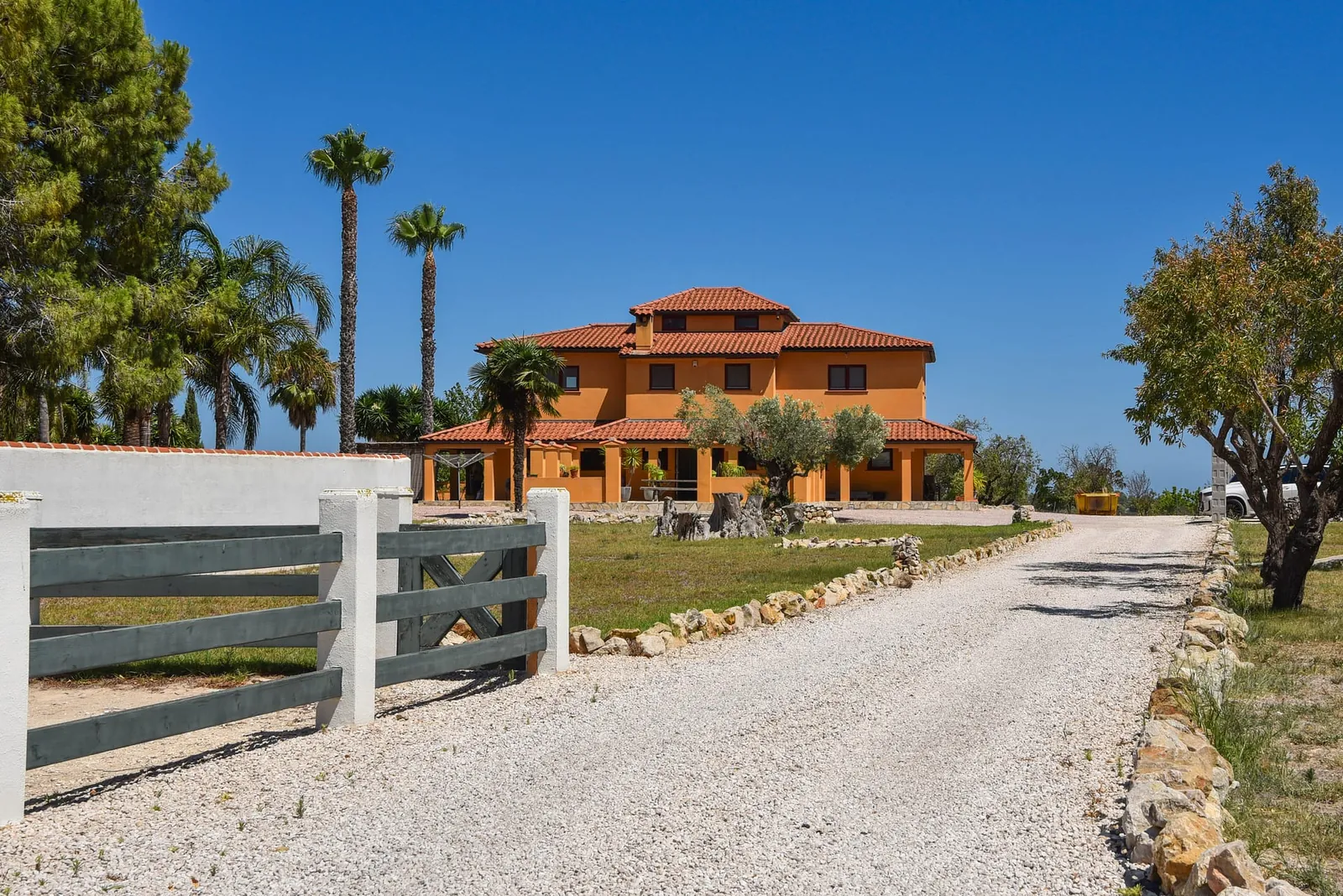 Venta. Chalet/Villa en Pedreguer