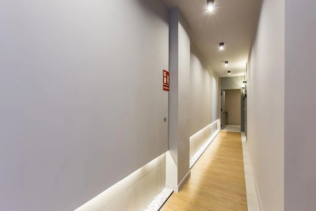 Reforma integral compuesta por cinco apartamentos y con licencia de alquiler turístico, Dénia centro