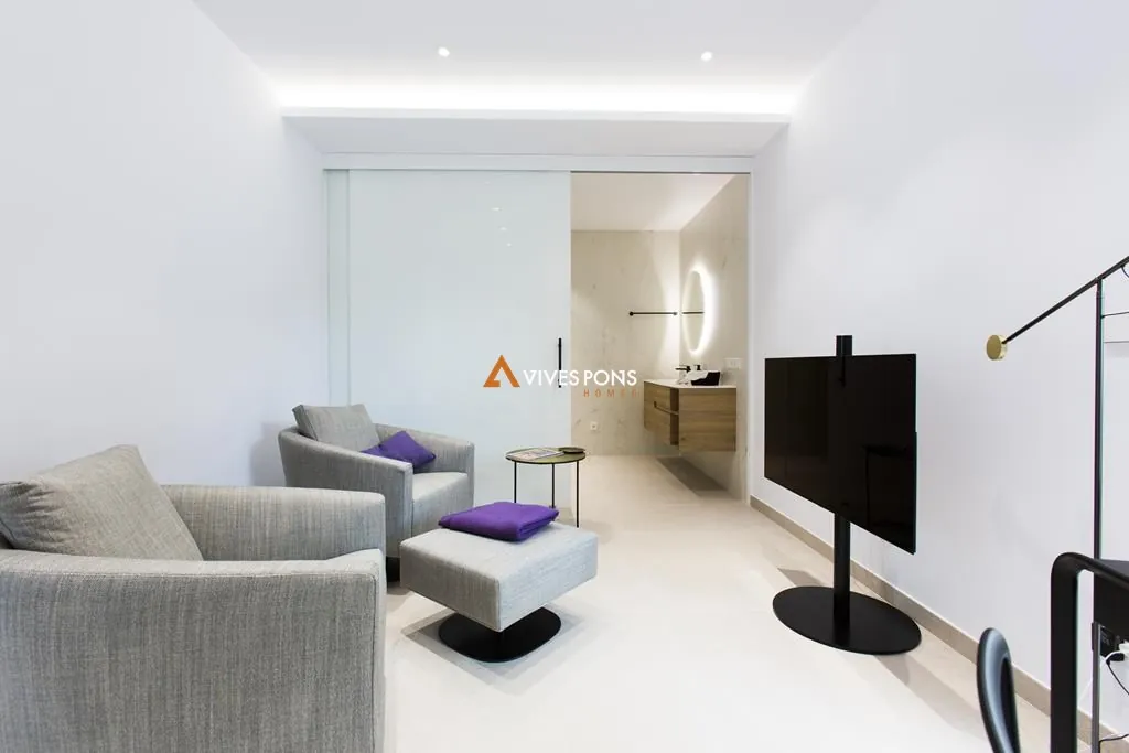 Modern villa with views in Dénia