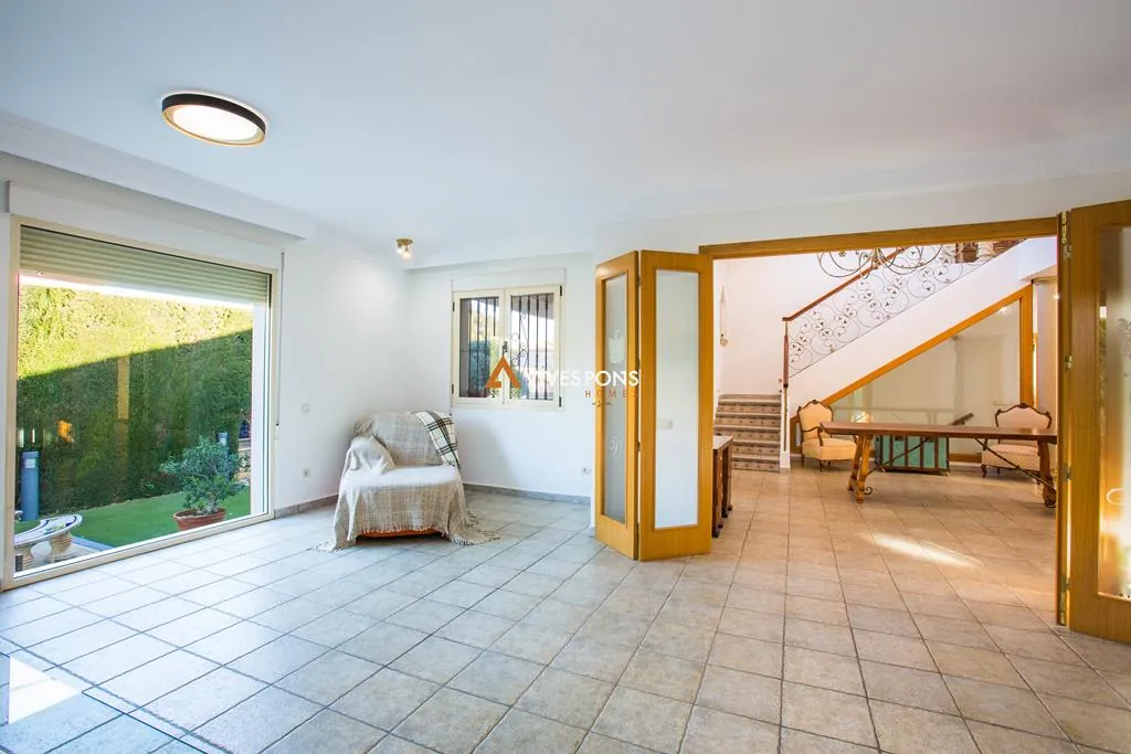 Villa muy soleada a 1,5 km del centro de Dénia