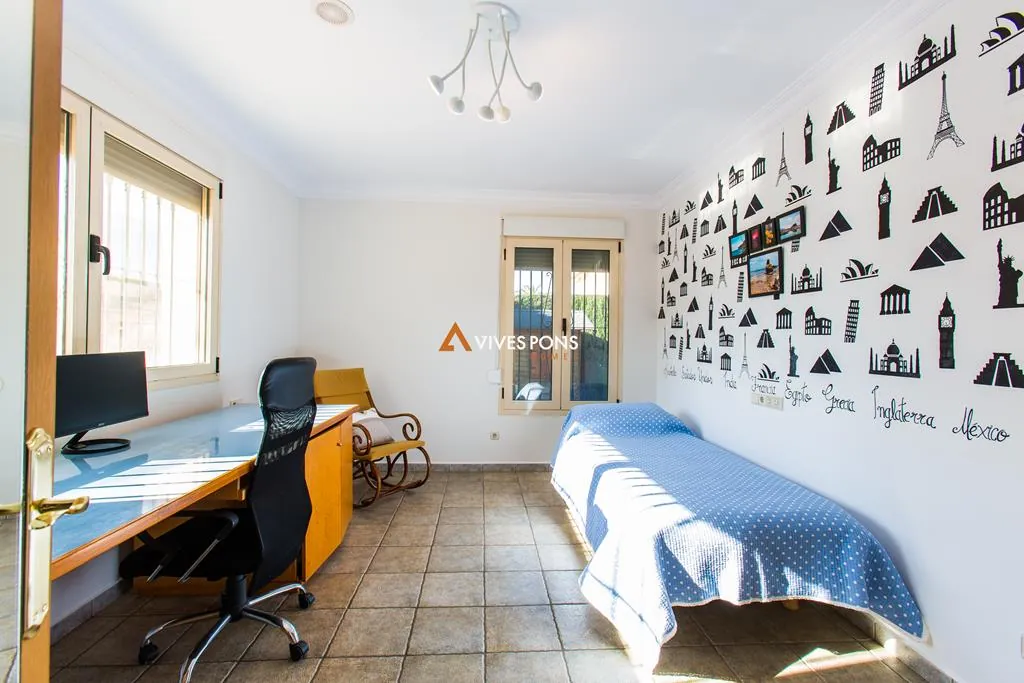 Villa muy soleada a 1,5 km del centro de Dénia