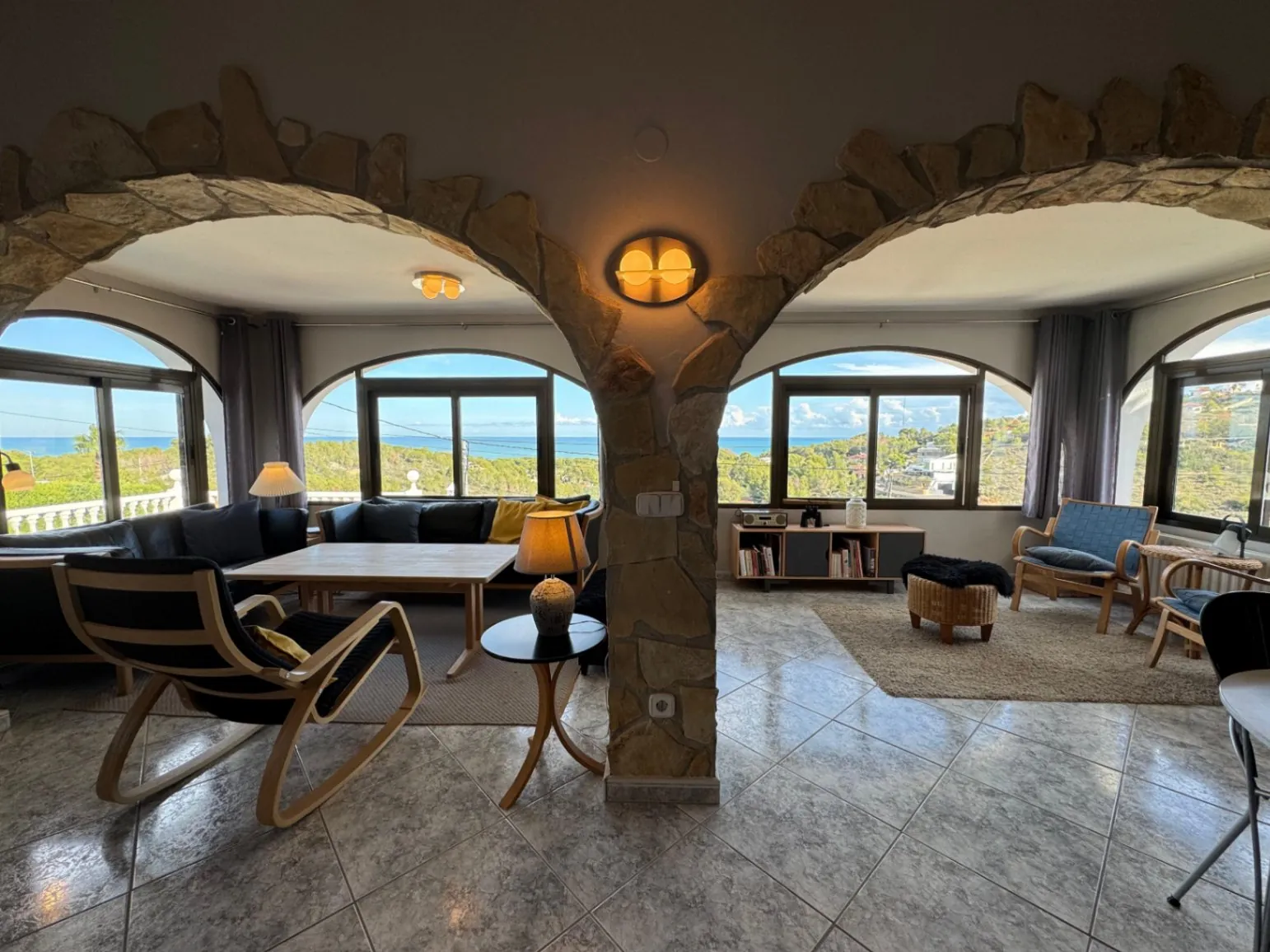 Villa con vistas al mar y en una sola planta en zona Florida, Dénia