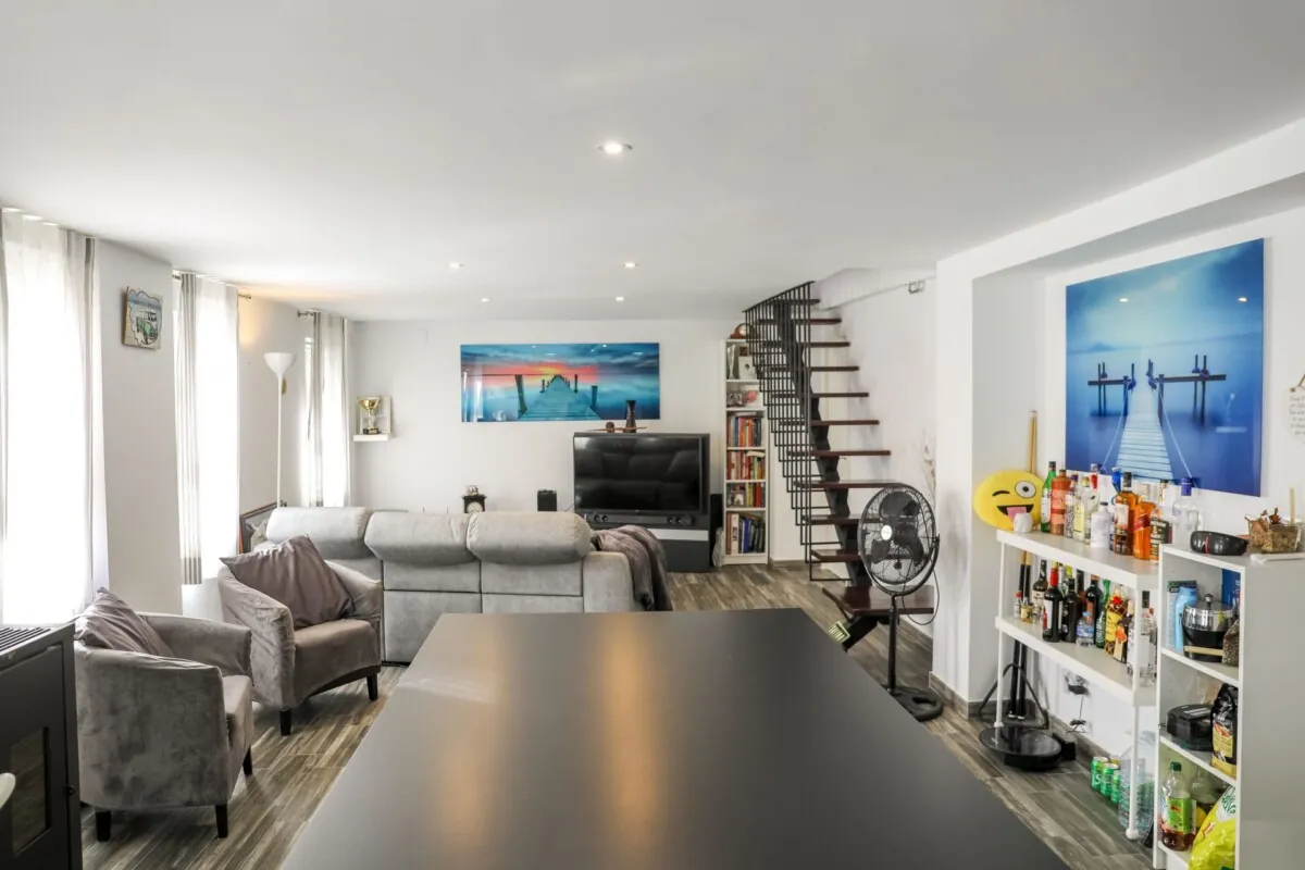 Venta. Casa de pueblo en Jávea
