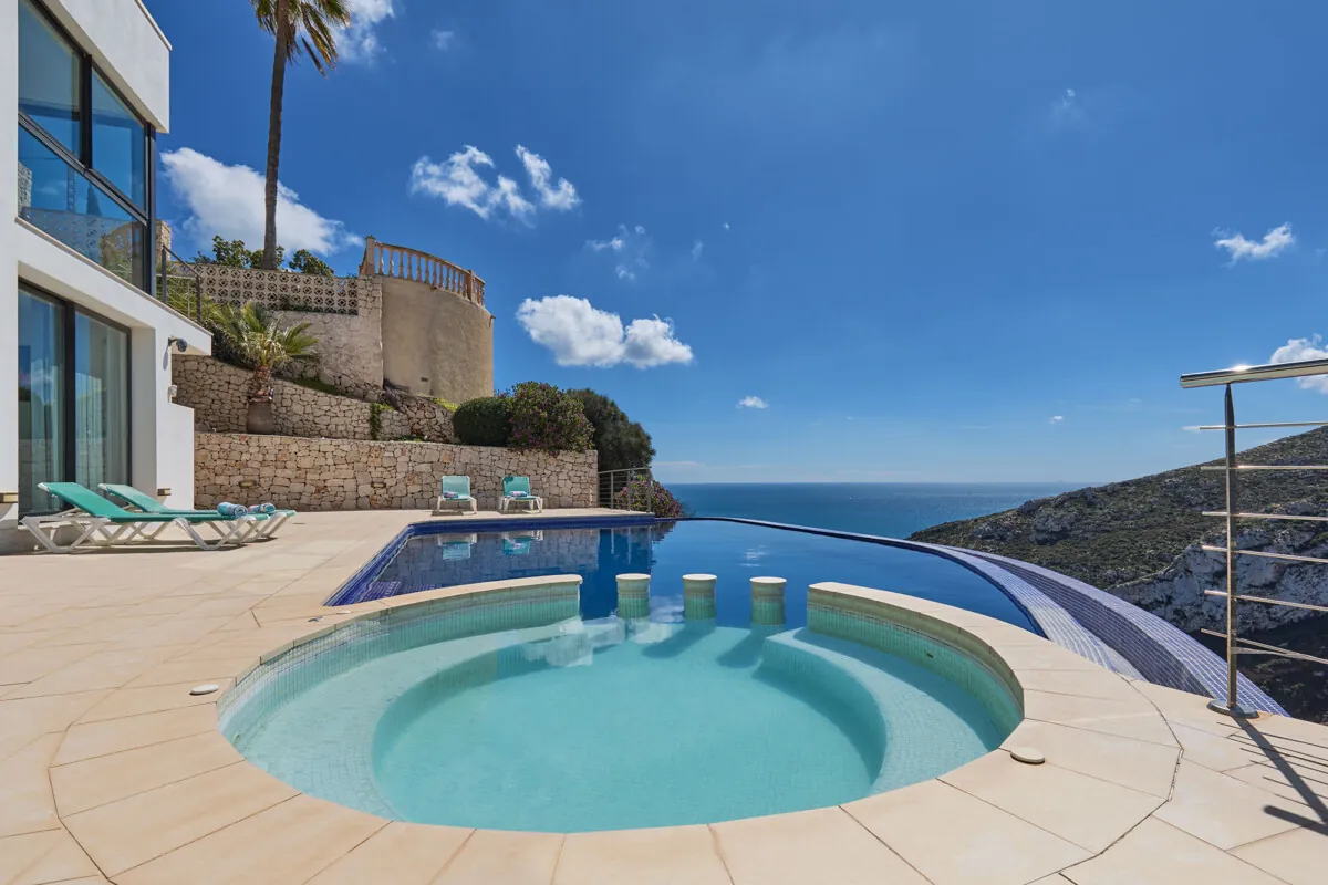 Venta. Chalet/Villa en Jávea