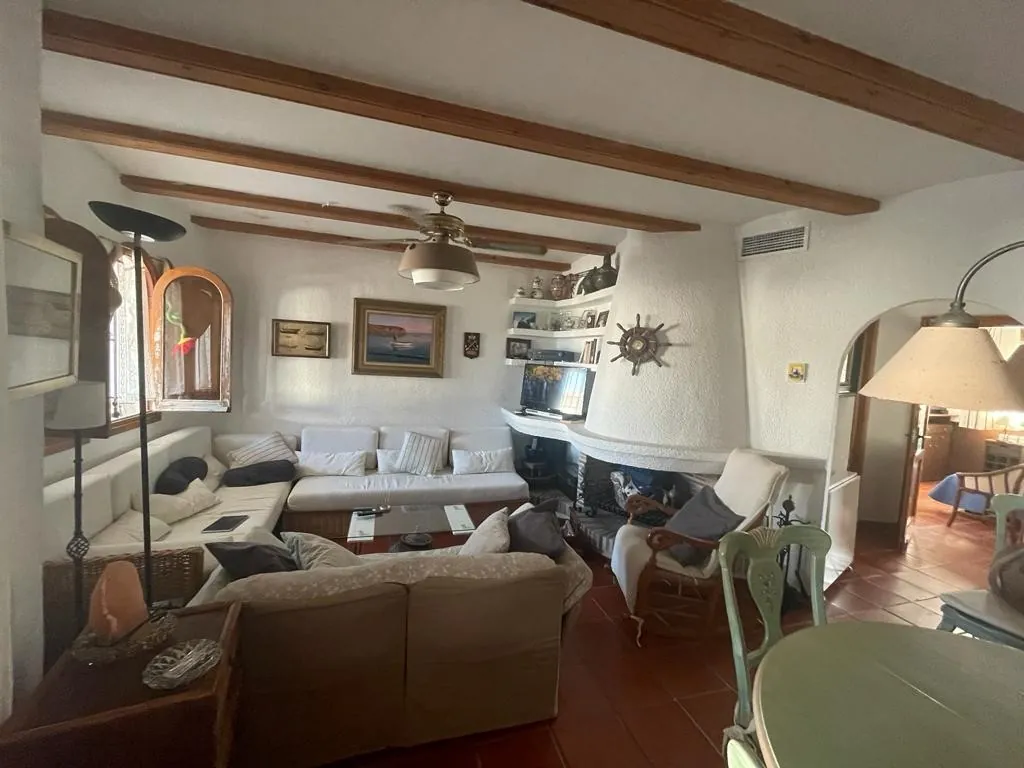 Venta. Casa de pueblo en Jávea