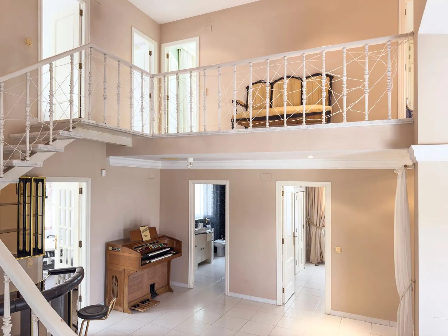 Fantástico chalet unifamiliar con piscina privada y amplias terrazas en Denia