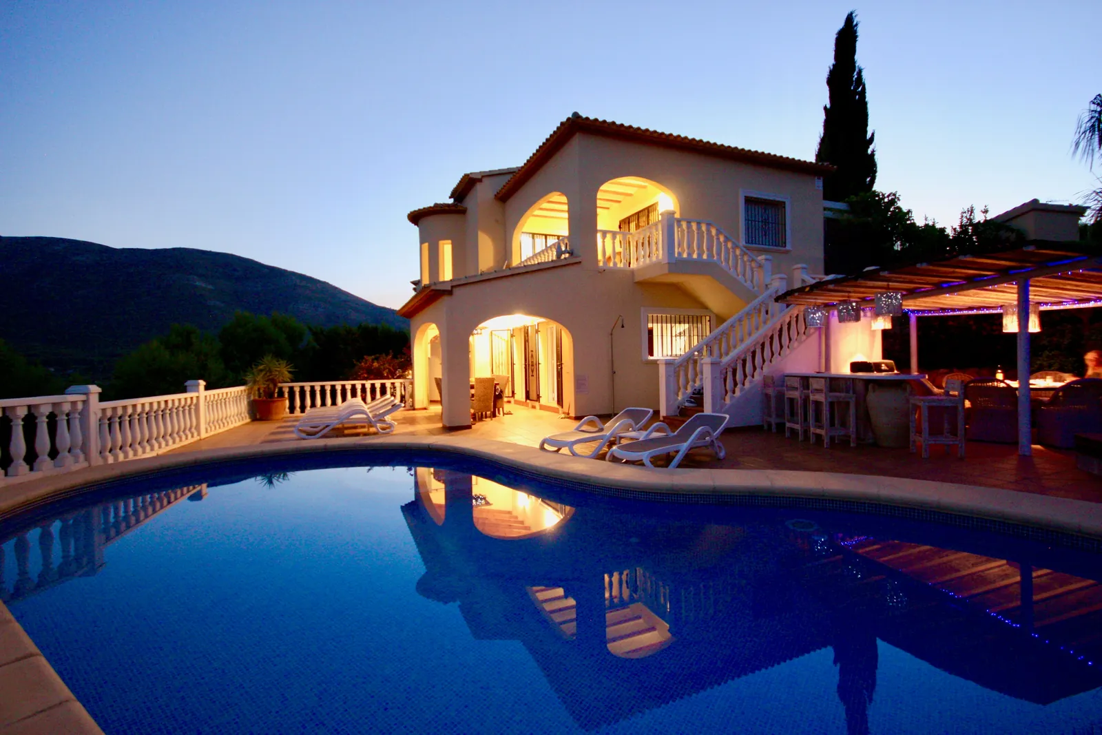 Villa en perfecto estado y con preciosas vistas al valle de Jalón, en Parcent