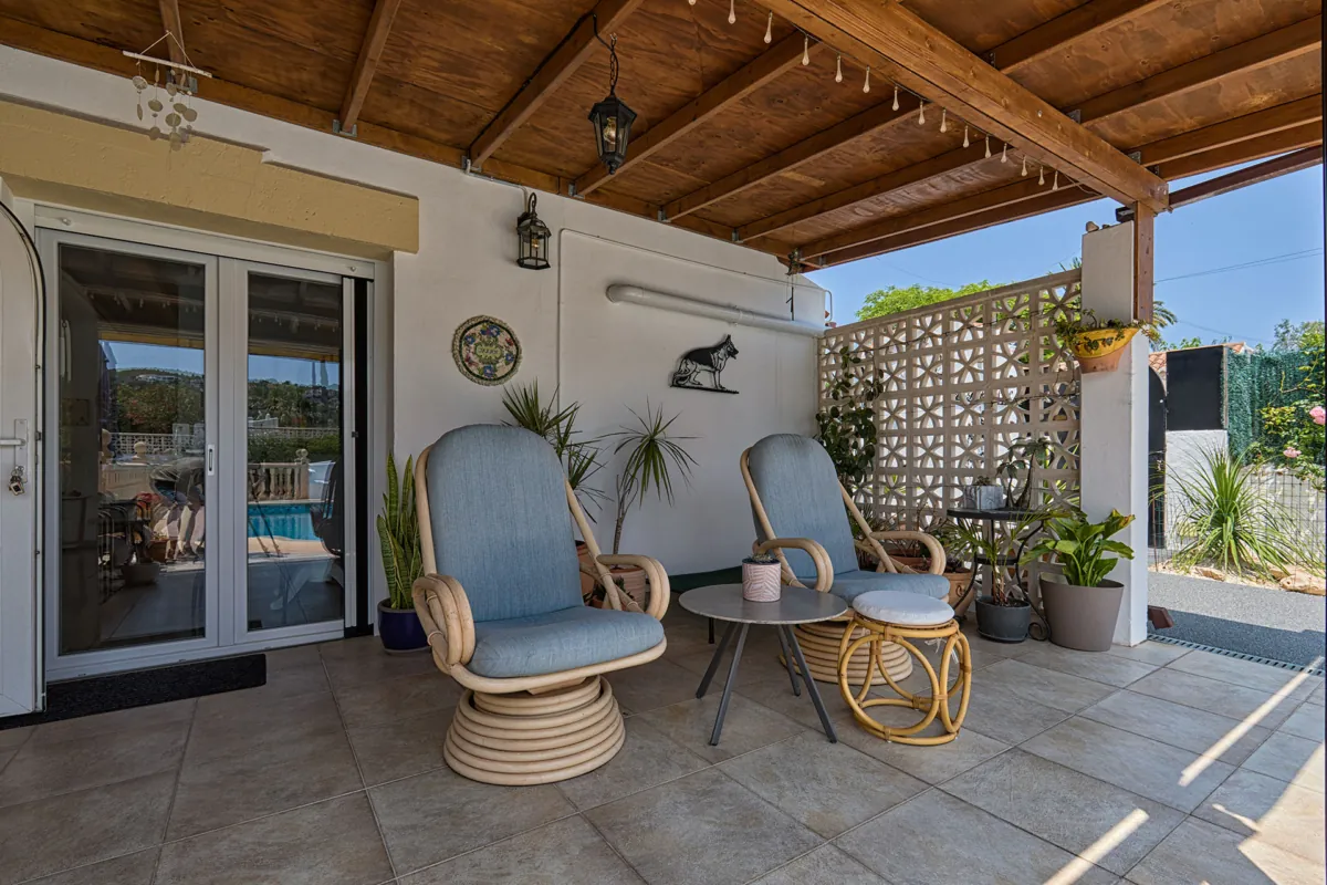 Venta. Chalet/Villa en Jávea
