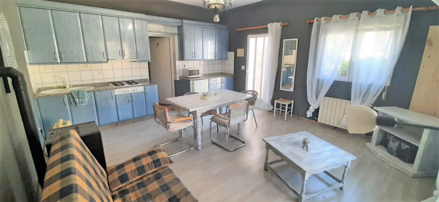 Villa con apartamento independiente y vistas al Montgó, Dénia