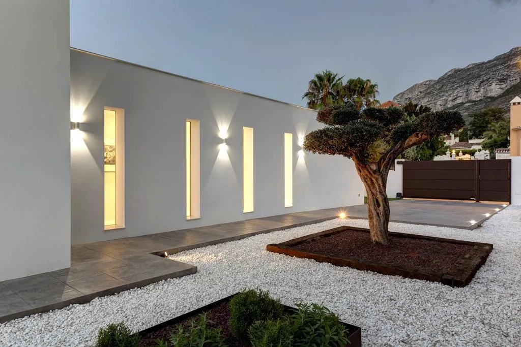 Modern villa of new construction in Dénia