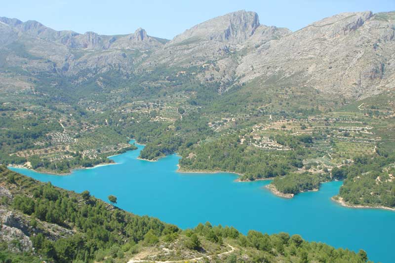 Villa en perfecto estado y con preciosas vistas al valle de Jalón, en Parcent