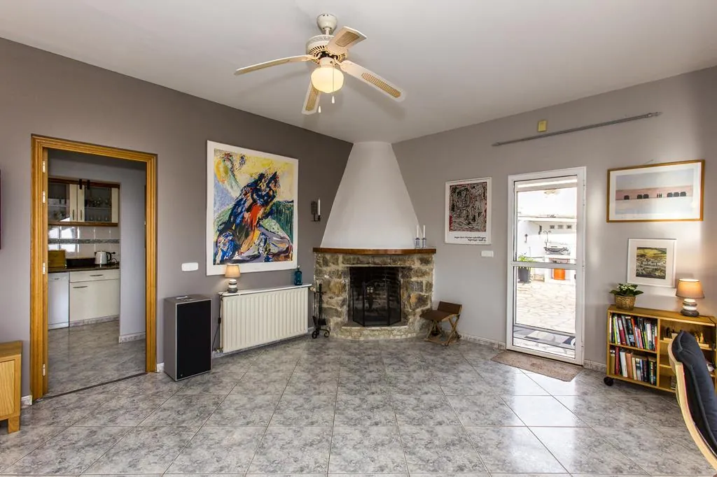 Villa con vistas al mar y en una sola planta en zona Florida, Dénia