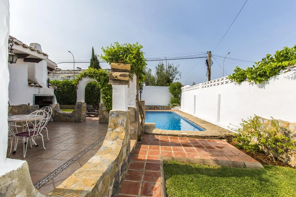 Villa independiente a 50 m de la playa, Dénia