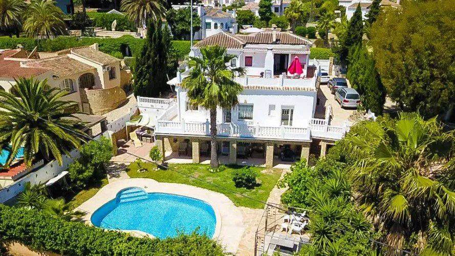 Venta. Chalet/Villa en Jávea