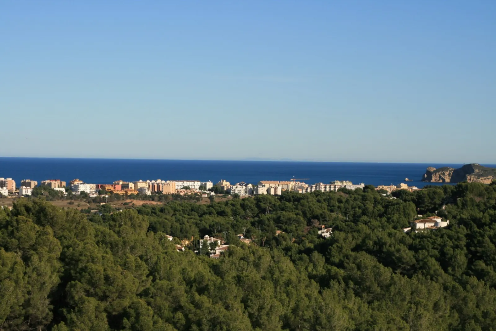 Parcela edificables con vistas al mar en venta en Cansalades Javea