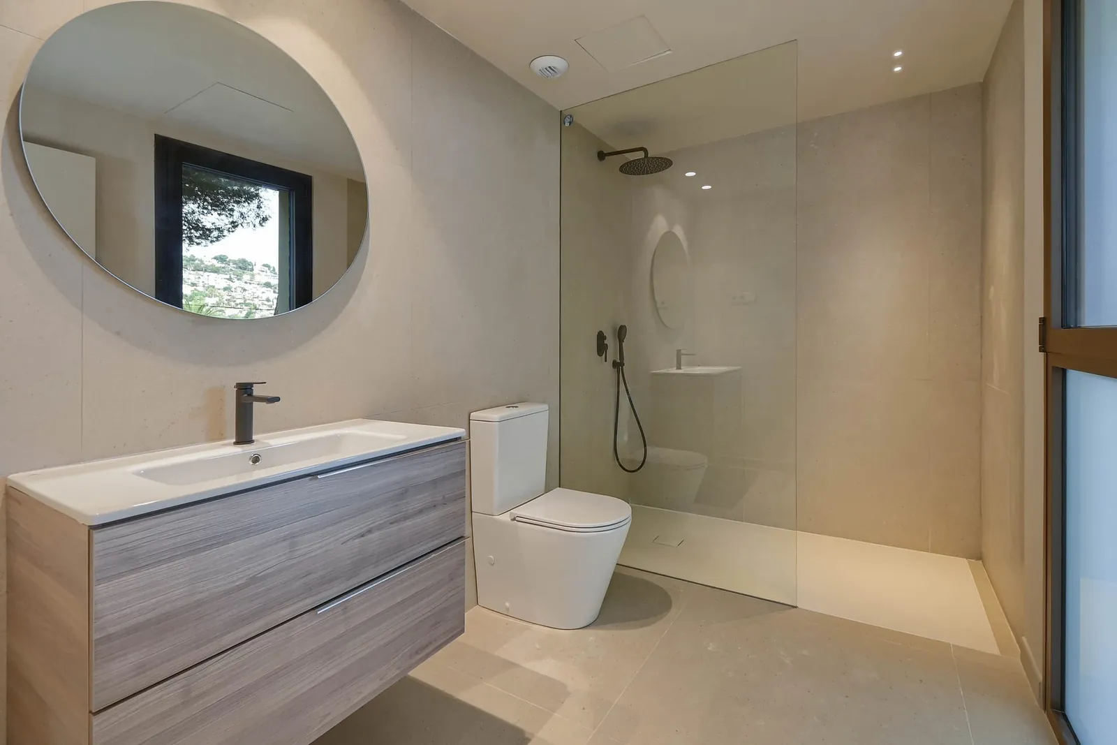 Venta. Chalet/Villa en Moraira