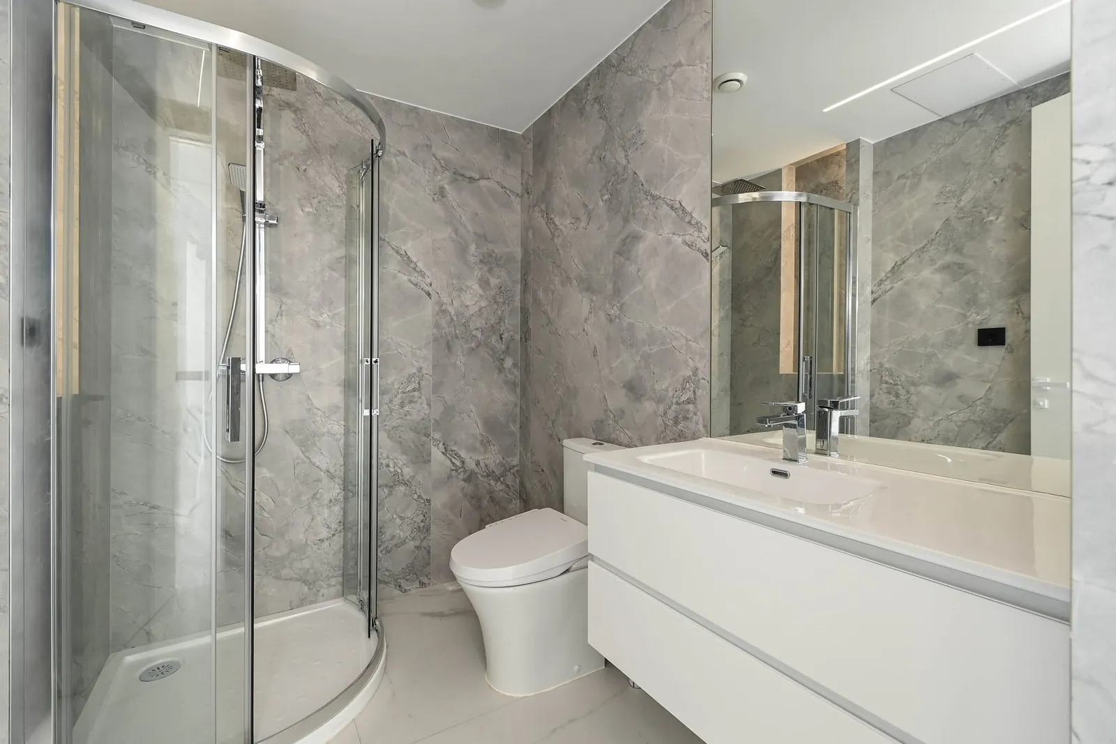 Venta. Chalet/Villa en Altea