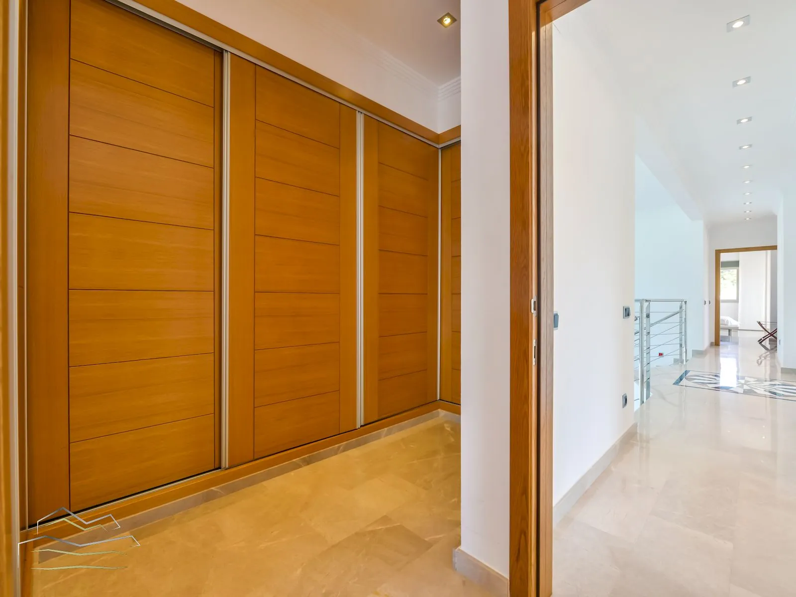 Modern  Luxurious Villa for Sale with Spa  Ocean View