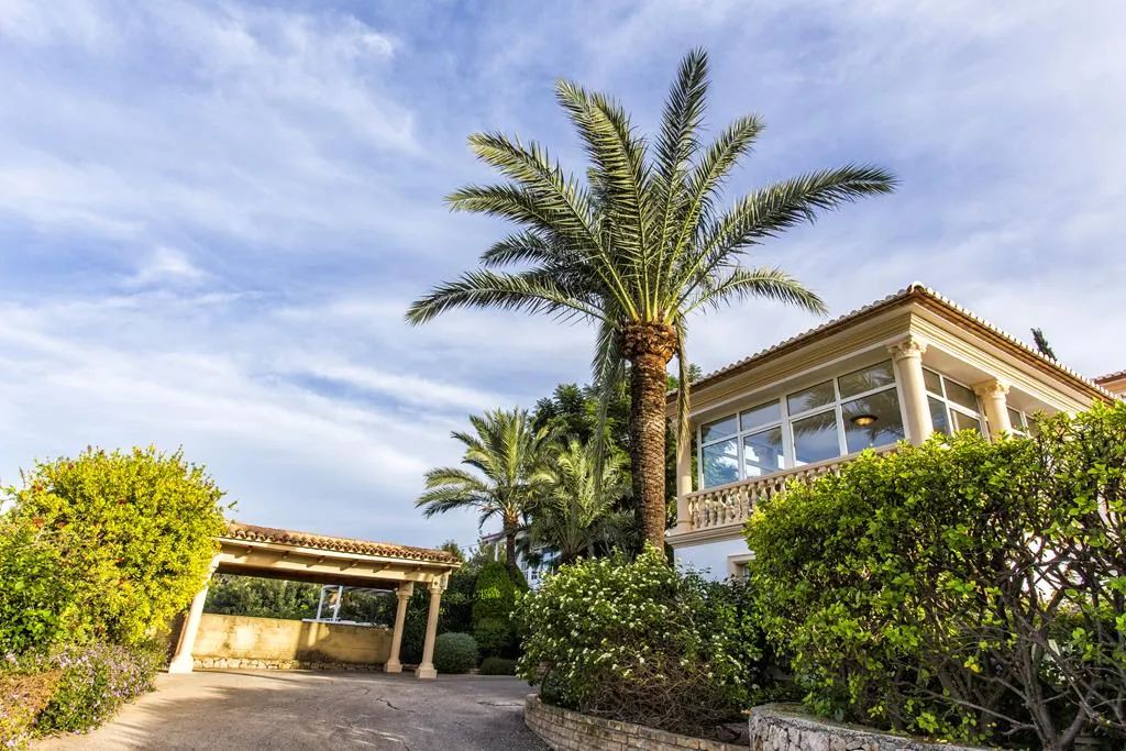Villa con vistas al mar y al castillo, Dénia