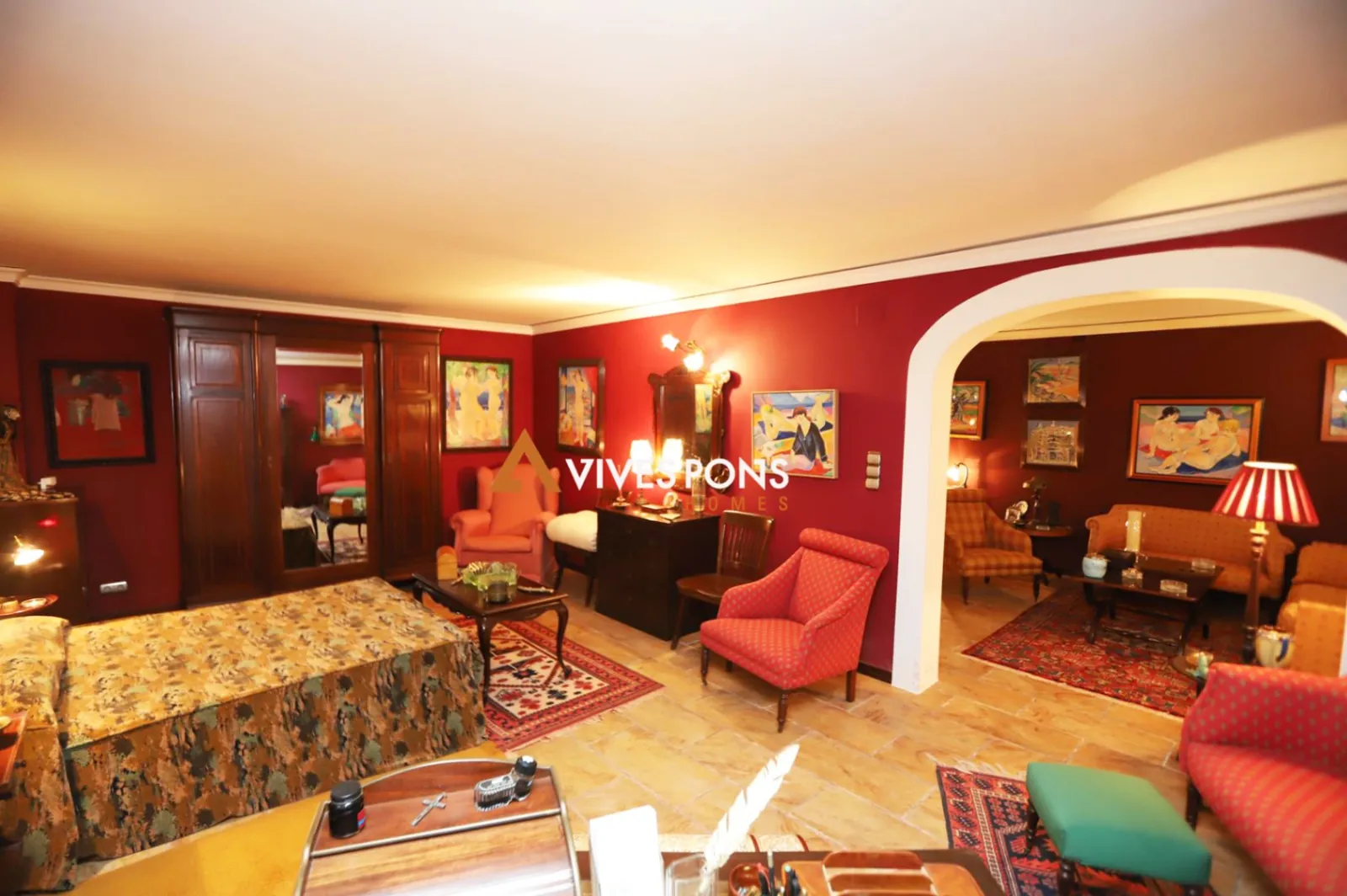 Amplia villa de estilo contemporáneo excelentemente ubicada, Dénia