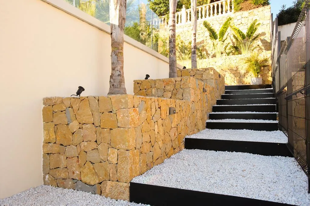 Newly built modern villa in Dénia