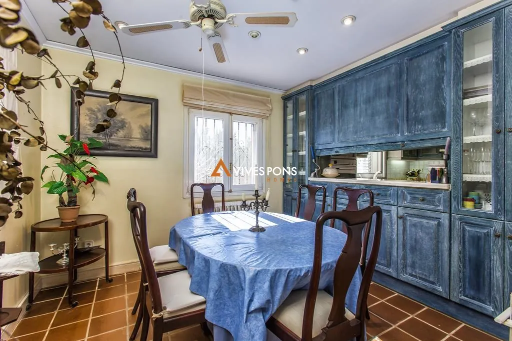 Villa a 1,5 km de Las Rotas, Dénia