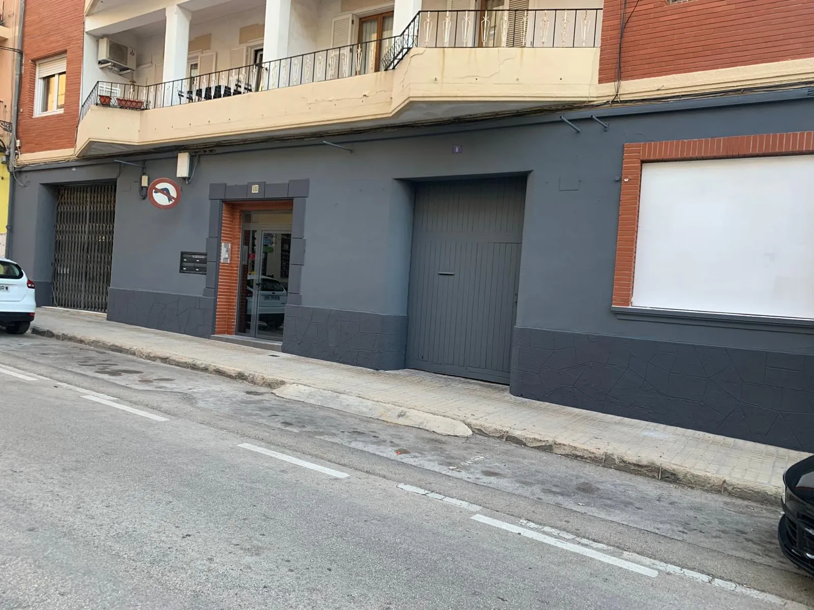 Local comercial en el centro de Dénia – Ideal para tu negocio