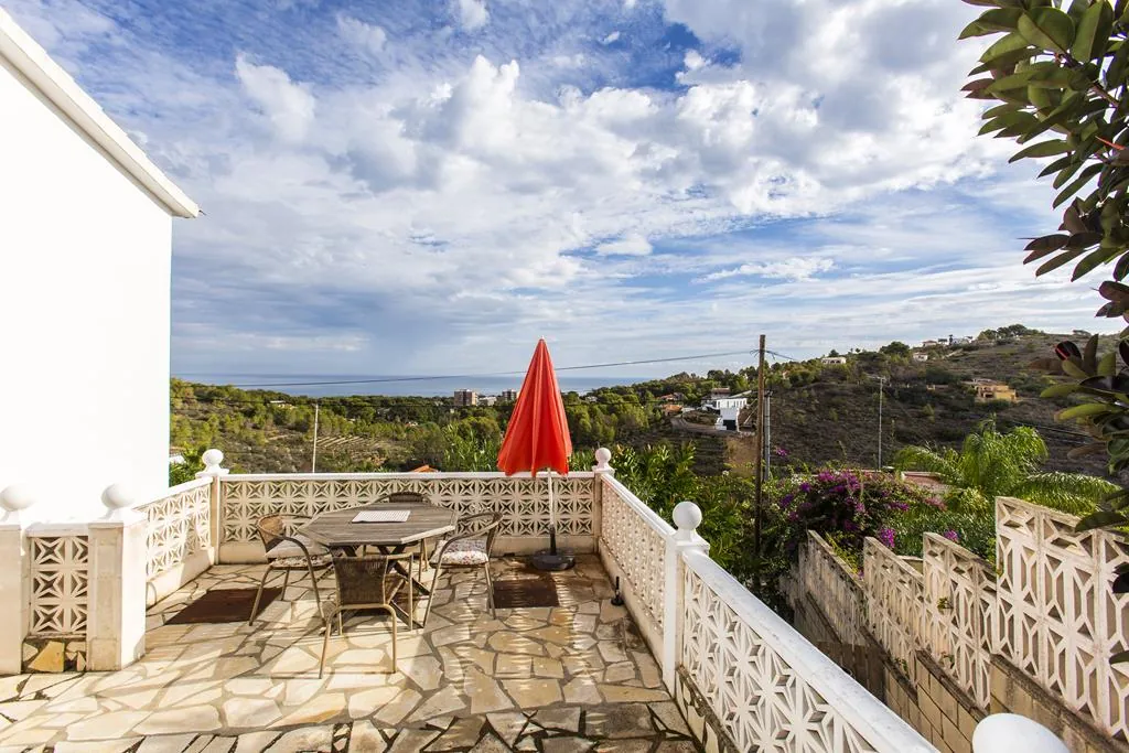 Villa con vistas al mar y en una sola planta en zona Florida, Dénia