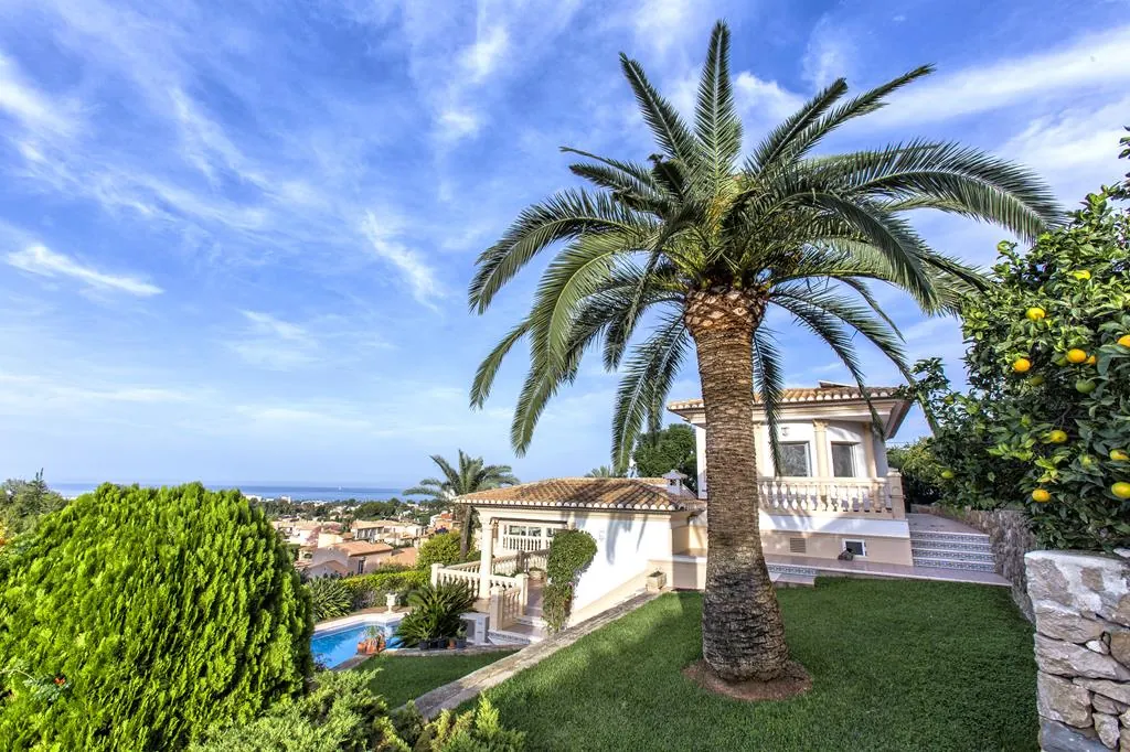 Villa con vistas al mar y al castillo, Dénia