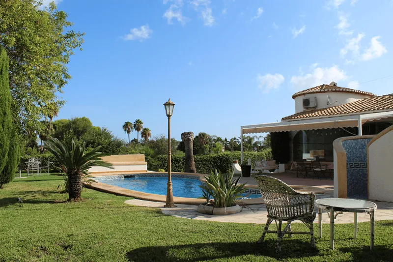 Villa con mucho estilo y vistas al Montgó, Dénia