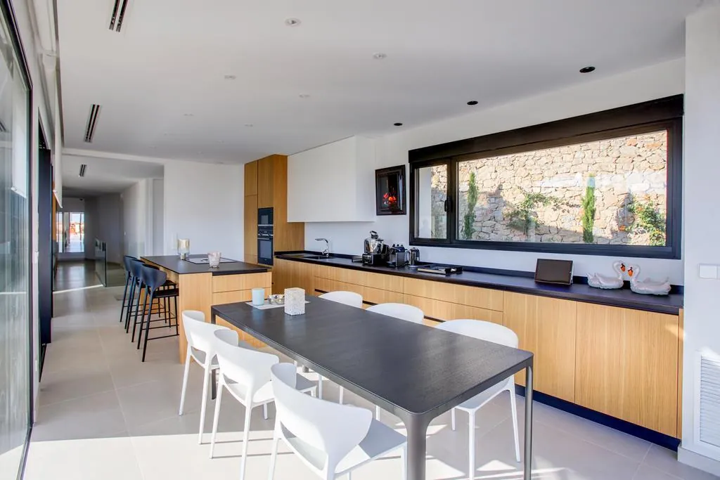 Newly built modern villa in Dénia
