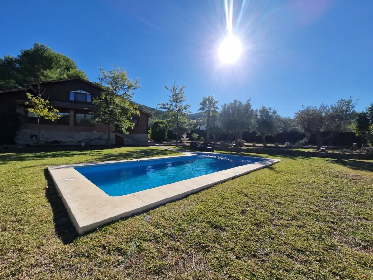 Venta. Finca en Orba