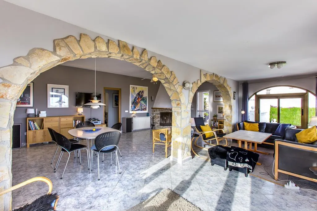 Villa con vistas al mar y en una sola planta en zona Florida, Dénia