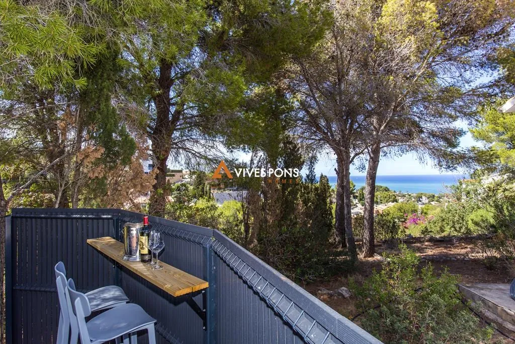 Villa moderna a solo 2,5 km de la Marineta Cassiana, Dénia