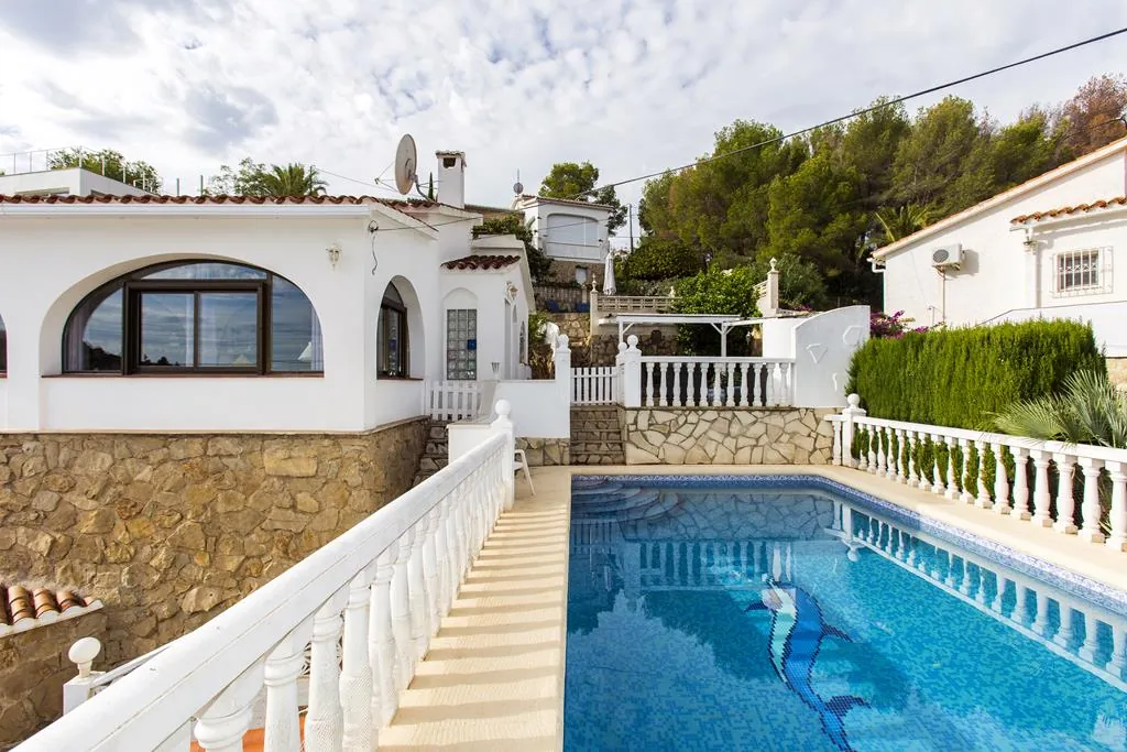 Villa con vistas al mar y en una sola planta en zona Florida, Dénia