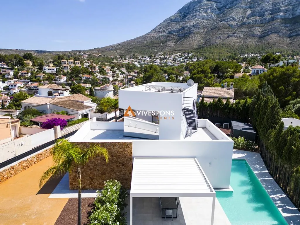 Villa moderna a solo 2,5 km de la Marineta Cassiana, Dénia