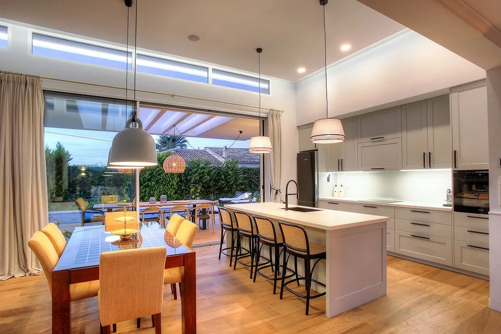 Villa moderna construida por Vives Pons Homes