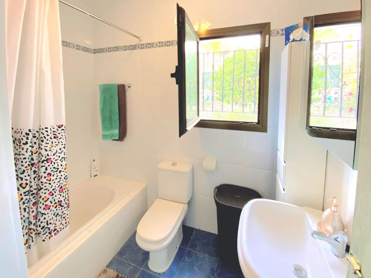 Venta. Chalet/Villa en Jávea