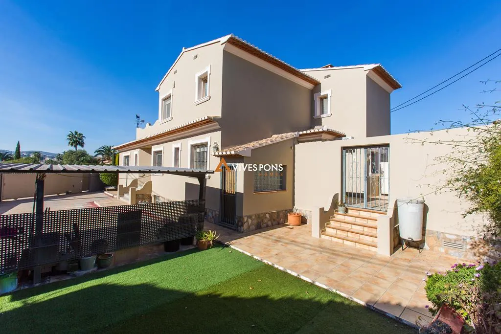 Villa muy soleada a 1,5 km del centro de Dénia