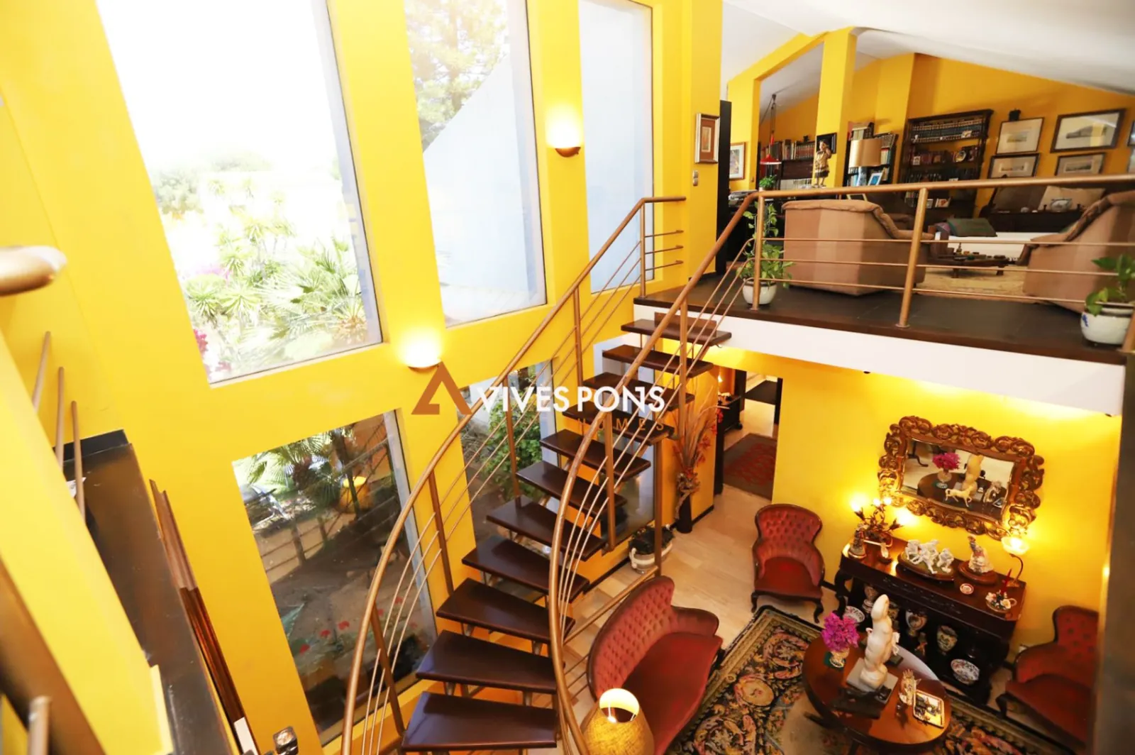 Amplia villa de estilo contemporáneo excelentemente ubicada, Dénia