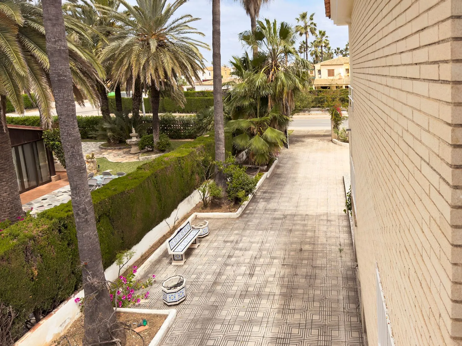 Fantástico chalet unifamiliar con piscina privada y amplias terrazas en Denia